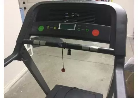 Gold's Gym 450 treadmill